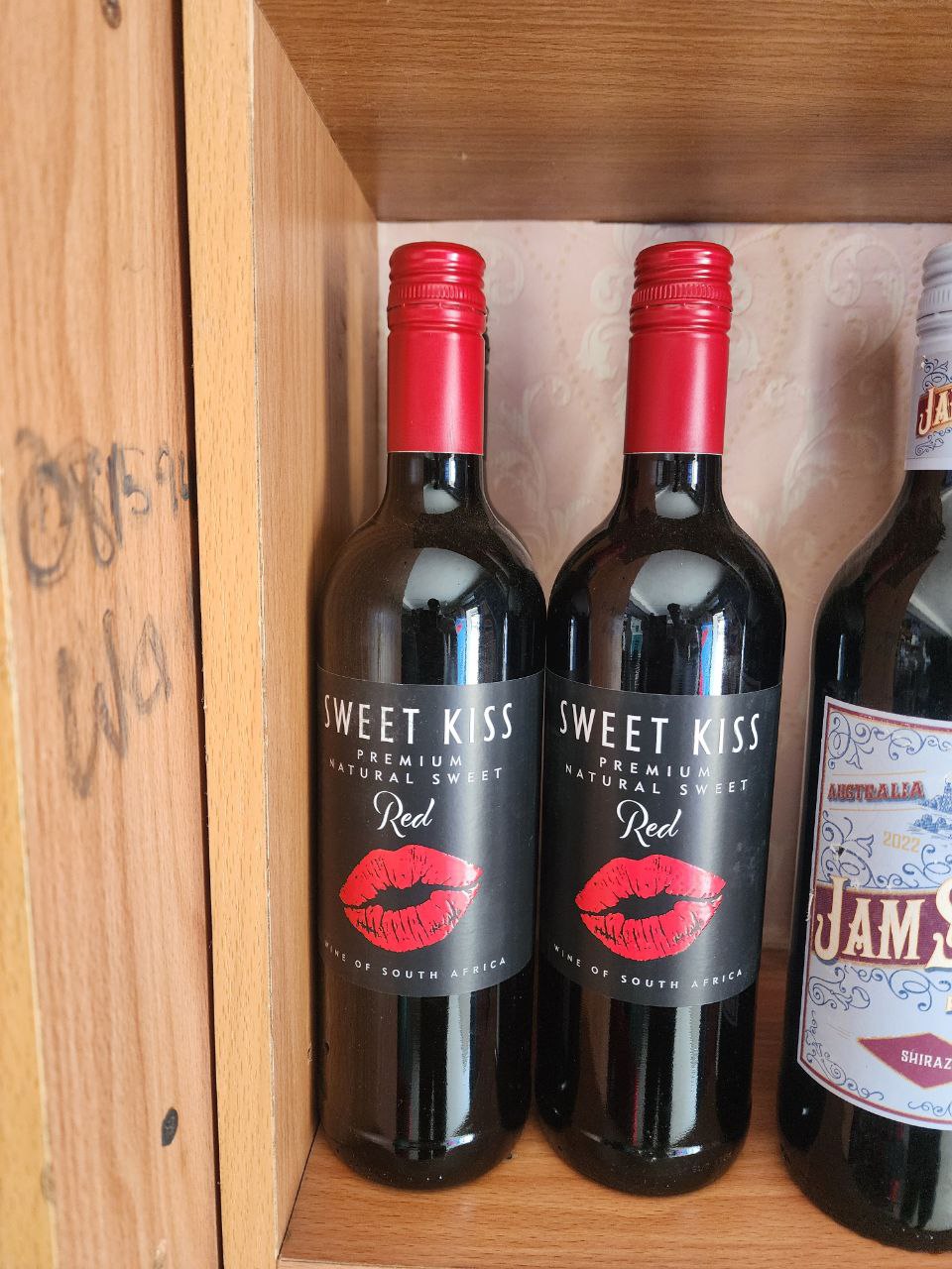 Red Wine Selection (75cl)